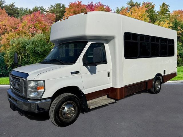 2011 Ford E-450 Non-CDL Wheelchair Shuttle Bus For Sale For Adults Seniors Church Medical Transport Handicapped - 22742960 - 2