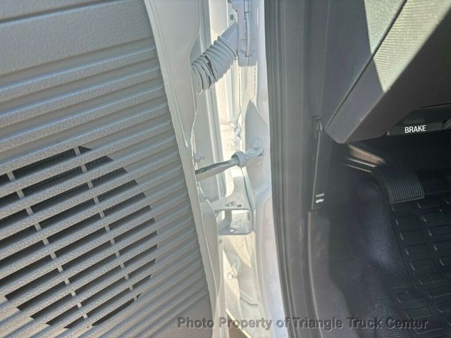 2011 Ford F450HD CREW CAB UTILITY JUST 19k MILES! POWER EQUIPMENT PACKAGE!  CRUISE CONTROL! - 22971158 - 21