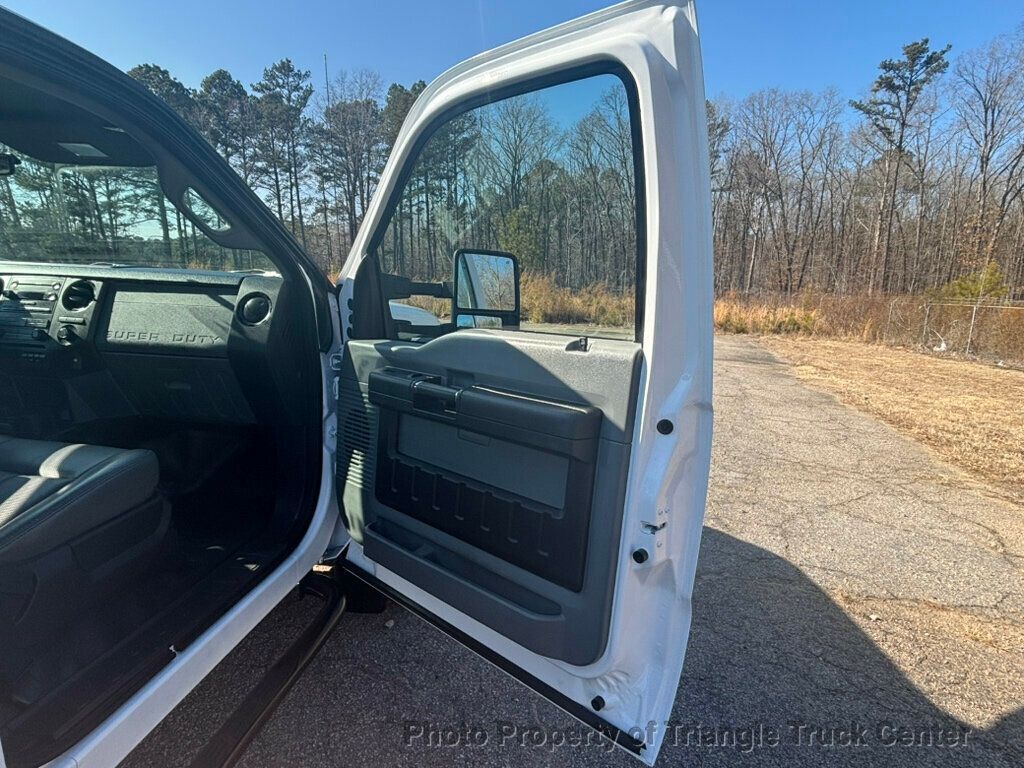 2011 Ford F450HD CREW CAB UTILITY JUST 19k MILES! POWER EQUIPMENT PACKAGE!  CRUISE CONTROL! - 22971158 - 34