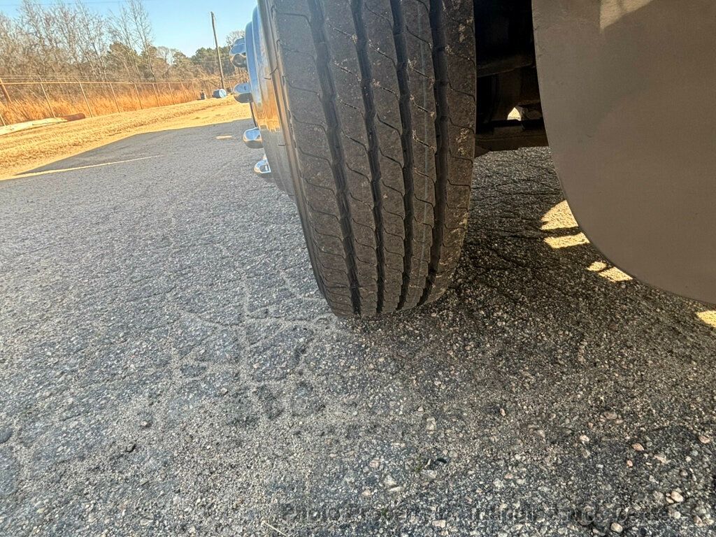 2011 Ford F450HD CREW CAB UTILITY JUST 19k MILES! POWER EQUIPMENT PACKAGE!  CRUISE CONTROL! - 22971158 - 45