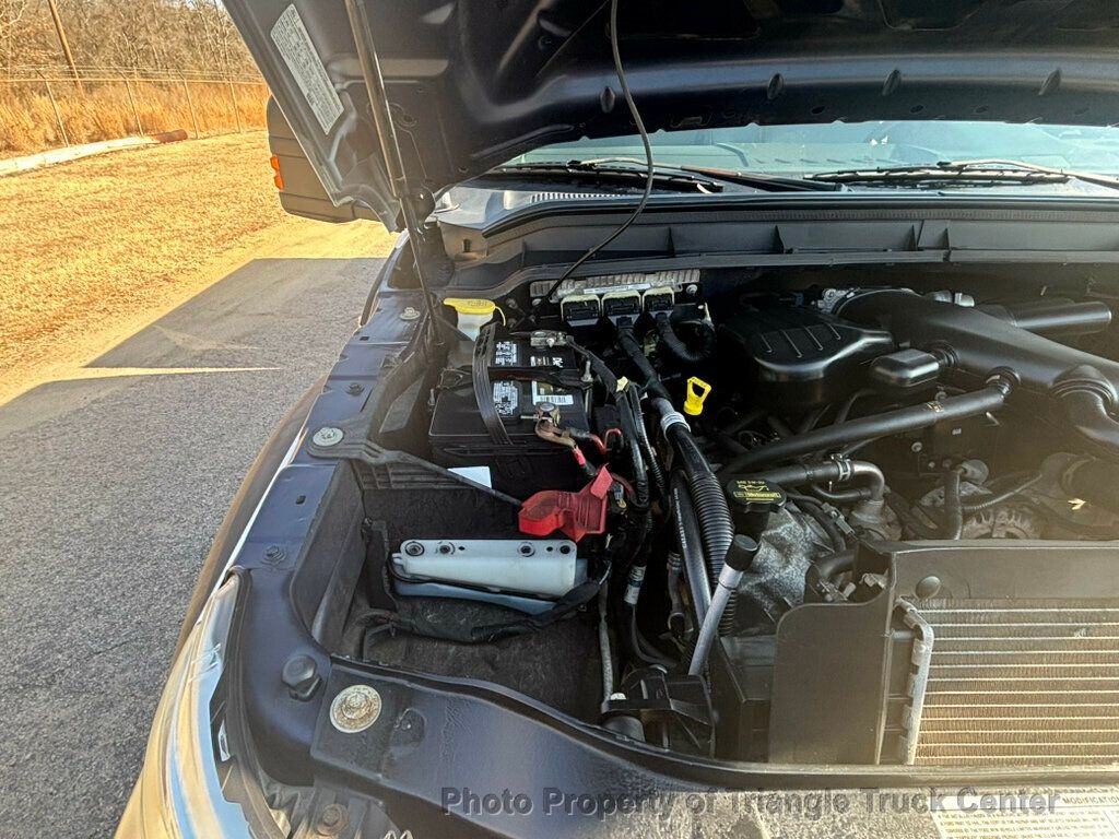 2011 Ford F450HD CREW CAB UTILITY JUST 19k MILES! POWER EQUIPMENT PACKAGE!  CRUISE CONTROL! - 22971158 - 47