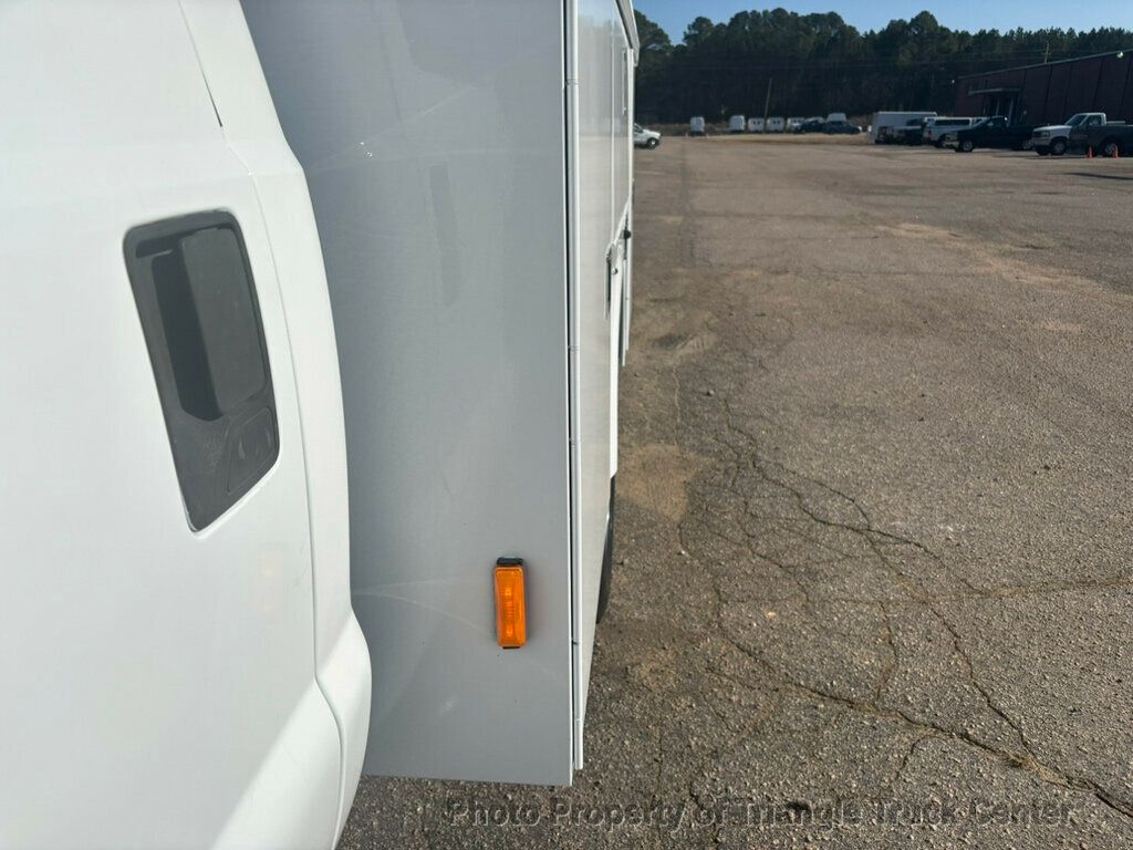 2011 Ford F450HD CREW CAB UTILITY JUST 19k MILES! POWER EQUIPMENT PACKAGE!  CRUISE CONTROL! - 22971158 - 8