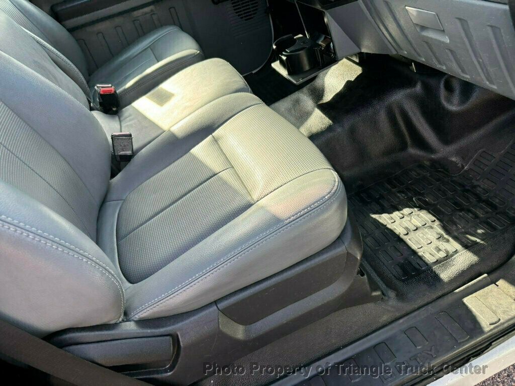 2011 Ford F550 LONG 16+ FOOT WITH LIFT GATE JUST 28K MILES! ONE OWNER! HEAVY SPEC 19,500 GVW! LIMITED SLIP AXLE! - 22904812 - 28