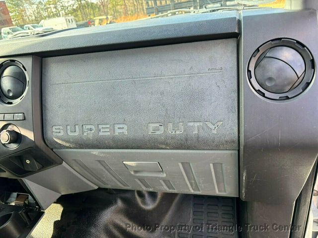 2011 Ford F550 LONG 16+ FOOT WITH LIFT GATE JUST 28K MILES! ONE OWNER! HEAVY SPEC 19,500 GVW! LIMITED SLIP AXLE! - 22904812 - 29