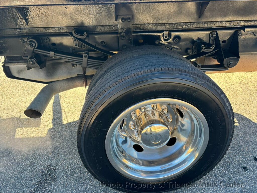 2011 Ford F550 LONG 16+ FOOT WITH LIFT GATE JUST 35K MILES! ONE OWNER! HEAVY SPEC 19,500 GVW! LIMITED SLIP AXLE! - 22947386 - 17