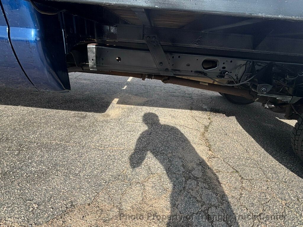 2011 Ford F550HD HEAVY SPEC CREW CAB JUST 52k MILES! 12+ FOOT DECK WITH LIFT GATE! FINANCE OR LEASE! - 22973910 - 17