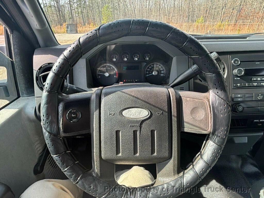 2011 Ford F550HD HEAVY SPEC CREW CAB JUST 52k MILES! 12+ FOOT DECK WITH LIFT GATE! FINANCE OR LEASE! - 22973910 - 30