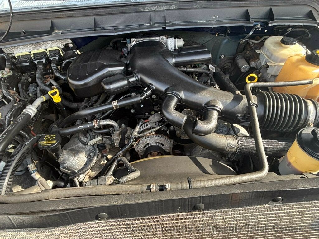 2011 Ford F550HD HEAVY SPEC CREW CAB JUST 52k MILES! 12+ FOOT DECK WITH LIFT GATE! FINANCE OR LEASE! - 22973910 - 45