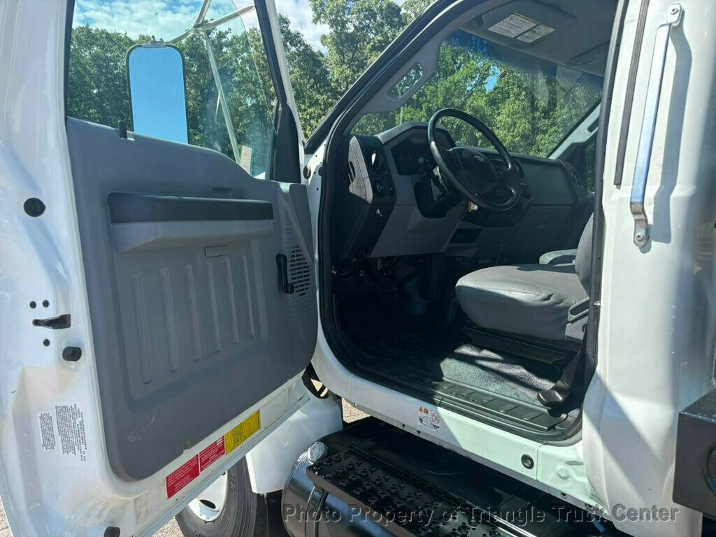 2011 Ford F650/F750 JUST 30k MILES! NON CDL UNDER 26k GVW 6.7 CUMMINS! SUPER CLEAN UNIT! LIFT GATE! - 23023106 - 16