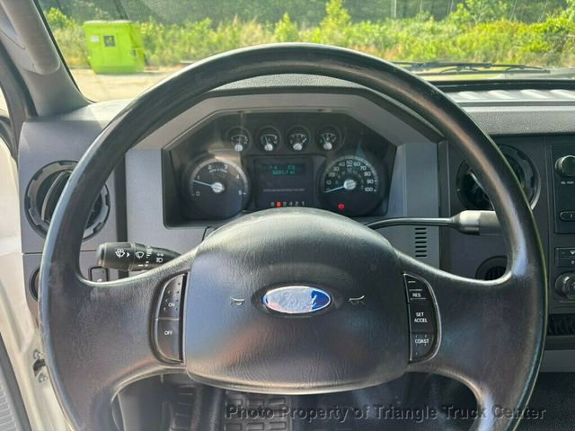 2011 Ford F650/F750 JUST 30k MILES! NON CDL UNDER 26k GVW 6.7 CUMMINS! SUPER CLEAN UNIT! LIFT GATE! - 23023106 - 18