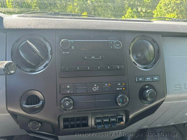 2011 Ford F650/F750 JUST 30k MILES! NON CDL UNDER 26k GVW 6.7 CUMMINS! SUPER CLEAN UNIT! LIFT GATE! - 23023106 - 22