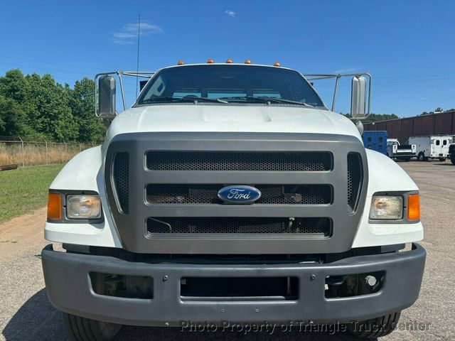 2011 Ford F650/F750 JUST 30k MILES! NON CDL UNDER 26k GVW 6.7 CUMMINS! SUPER CLEAN UNIT! LIFT GATE! - 23023106 - 3