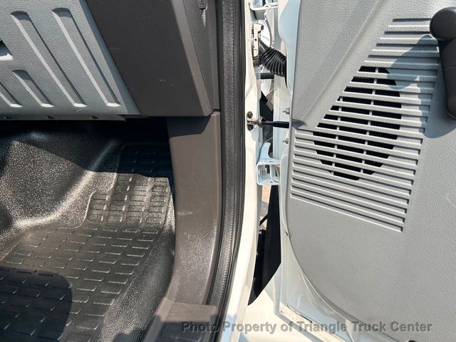 2011 Ford F650/F750 NON CDL STAKE JUST 19k MILES! LIFT GATE! 6.7 CUMMINS ALLISON AUTOMATIC STAKE - 21989960 - 27