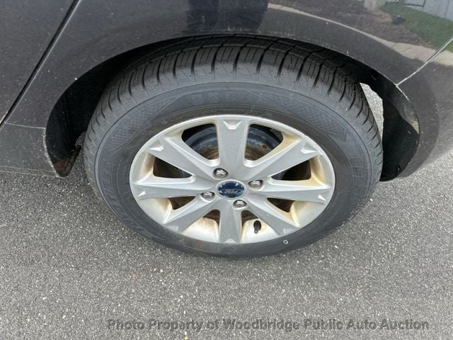 2011 Ford Fiesta 5dr Hatchback SE - 23035118 - 16