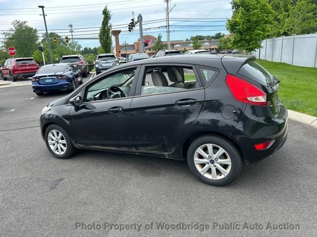 2011 Ford Fiesta 5dr Hatchback SE - 23035118 - 3