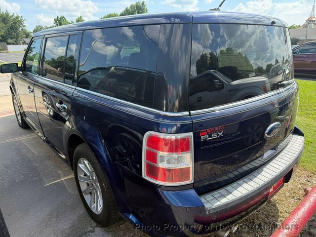 2011 Ford Flex 4dr SEL FWD - 23048789 - 13