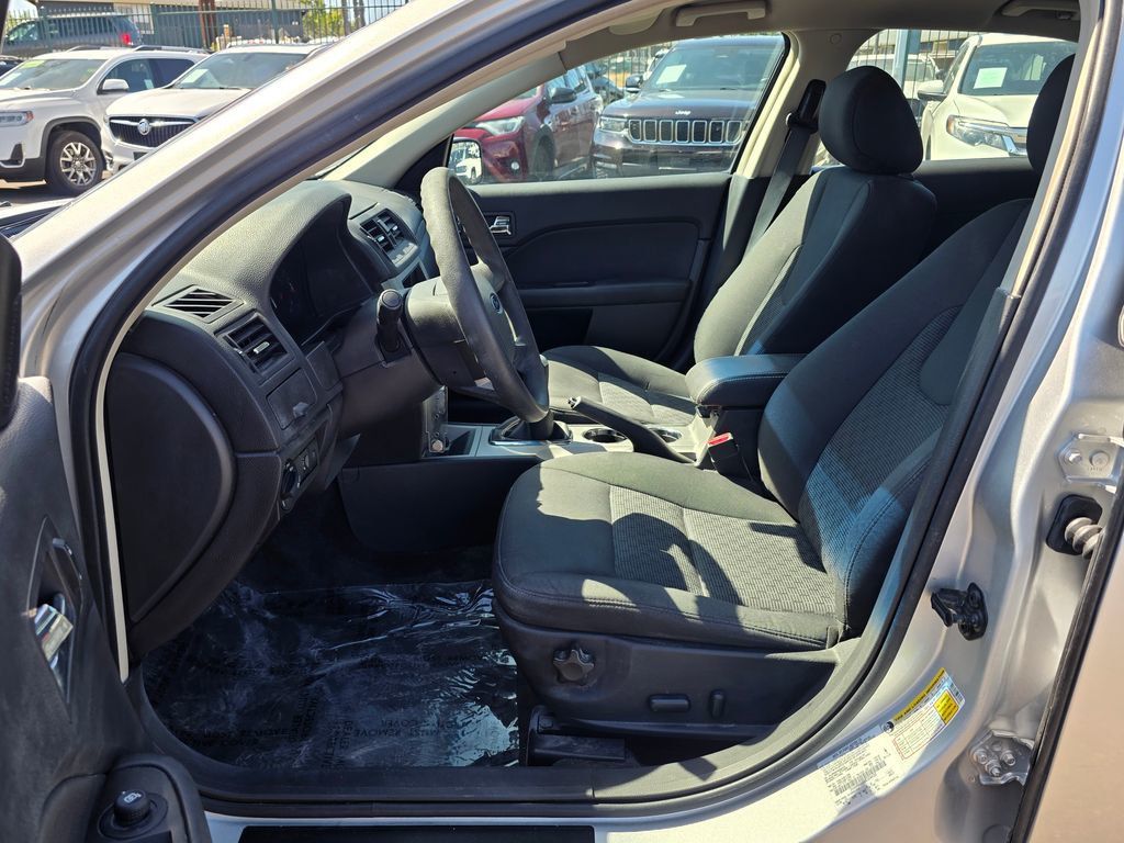 2011 Ford Fusion 4dr Sedan SE FWD - 23006597 - 10