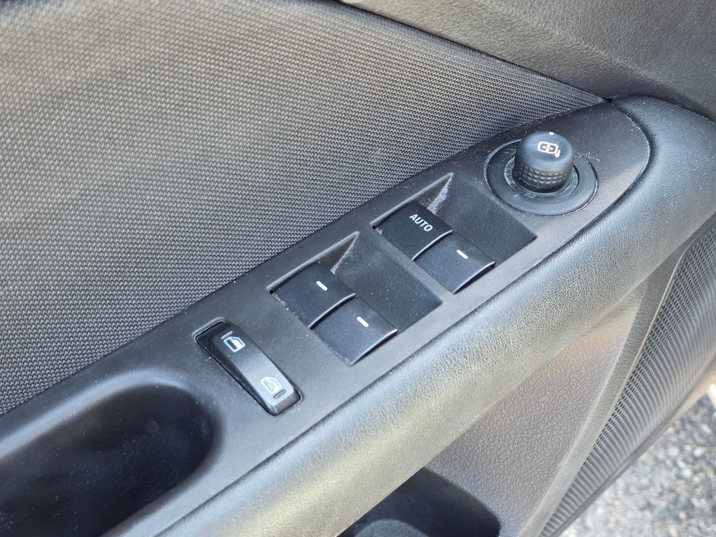 2011 Ford Fusion 4dr Sedan SE FWD - 23006597 - 13