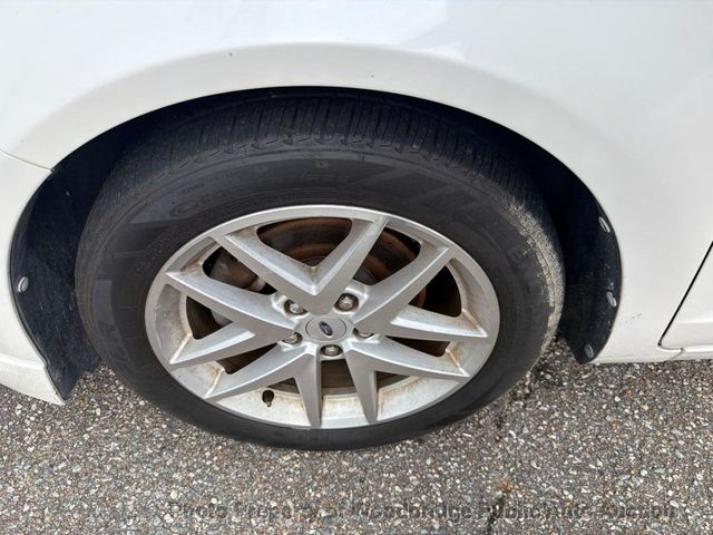 2011 Ford Fusion 4dr Sedan SEL FWD - 23052223 - 10