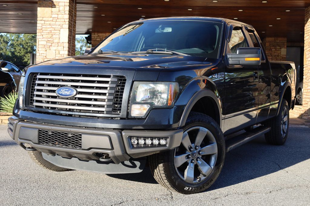 2011 Ford F-150 FX4 photo 2