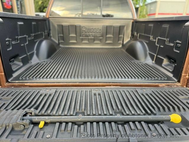 2011 Ford F-150 4WD SuperCrew 145" Lariat - 23062380 - 7