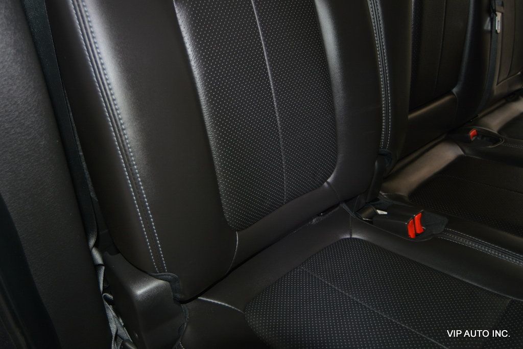 2011 Ford F-150 4WD SuperCrew 145" Lariat - 22956527 - 23