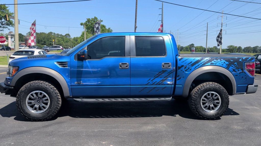 Ford F-150 4WD SuperCrew 145" SVT Raptor photo 5