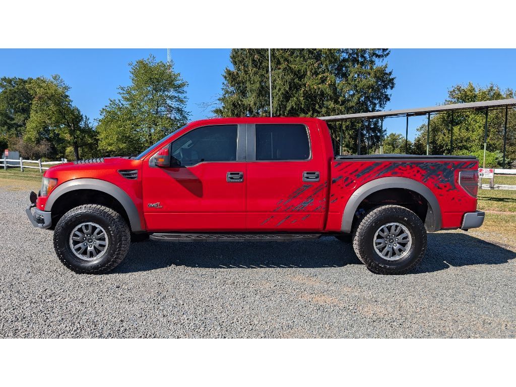 2011 Ford F-150 SVT Raptor photo 4