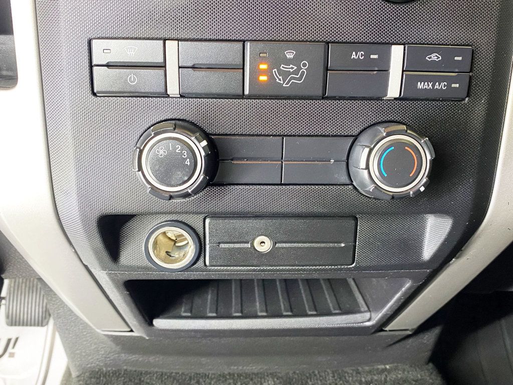 2011 Ford F-150 4WD SuperCrew 145" XLT - 22938175 - 34