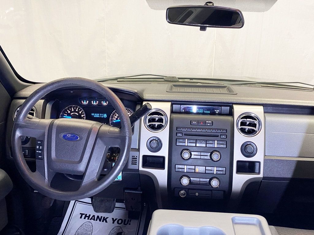 2011 Ford F-150 4WD SuperCrew 145" XLT - 22938175 - 41