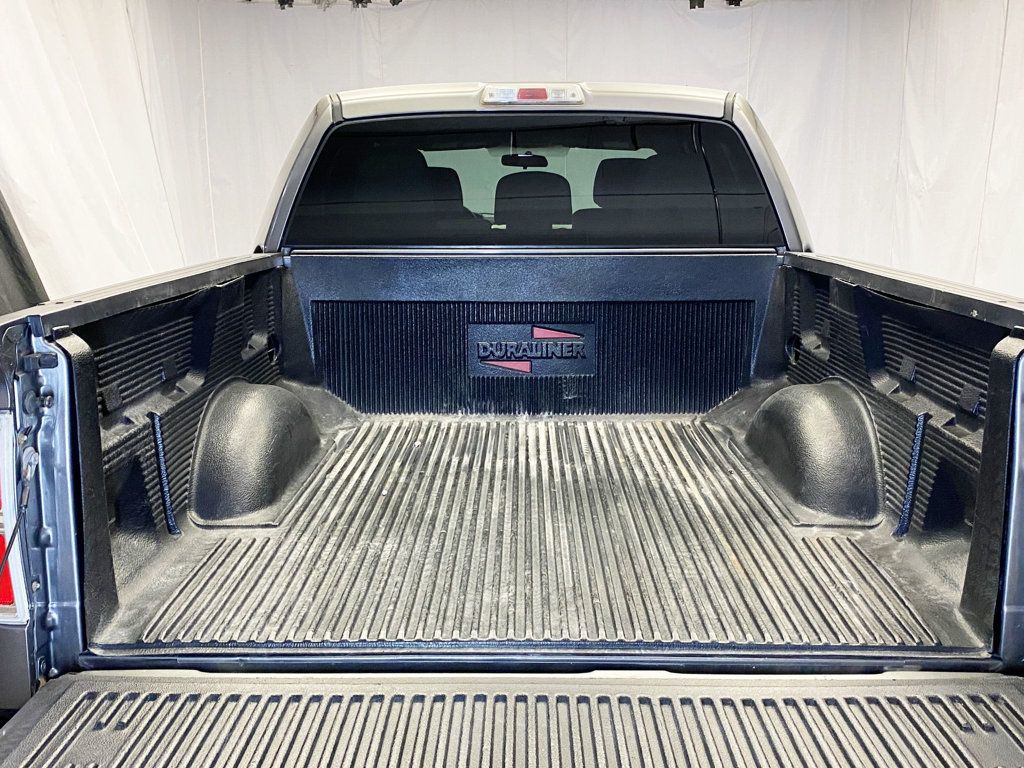 2011 Ford F-150 4WD SuperCrew 145" XLT - 22938175 - 49