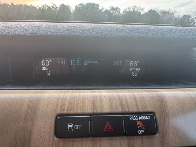 2011 Ford F-150 Lariat - 22987260 - 17