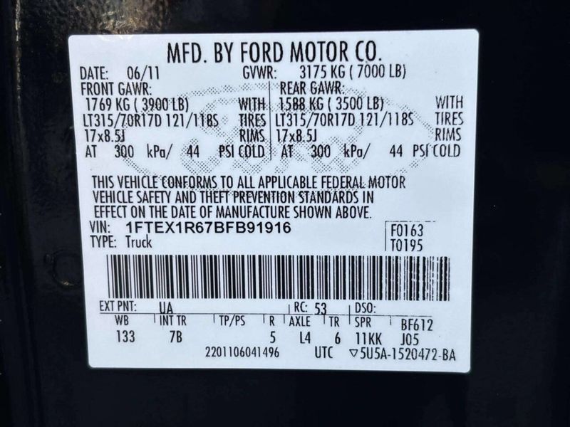 2011 Ford F-150 SVT Raptor 4x4 4dr SuperCab Styleside 5.5 ft. SB - 23043855 - 32