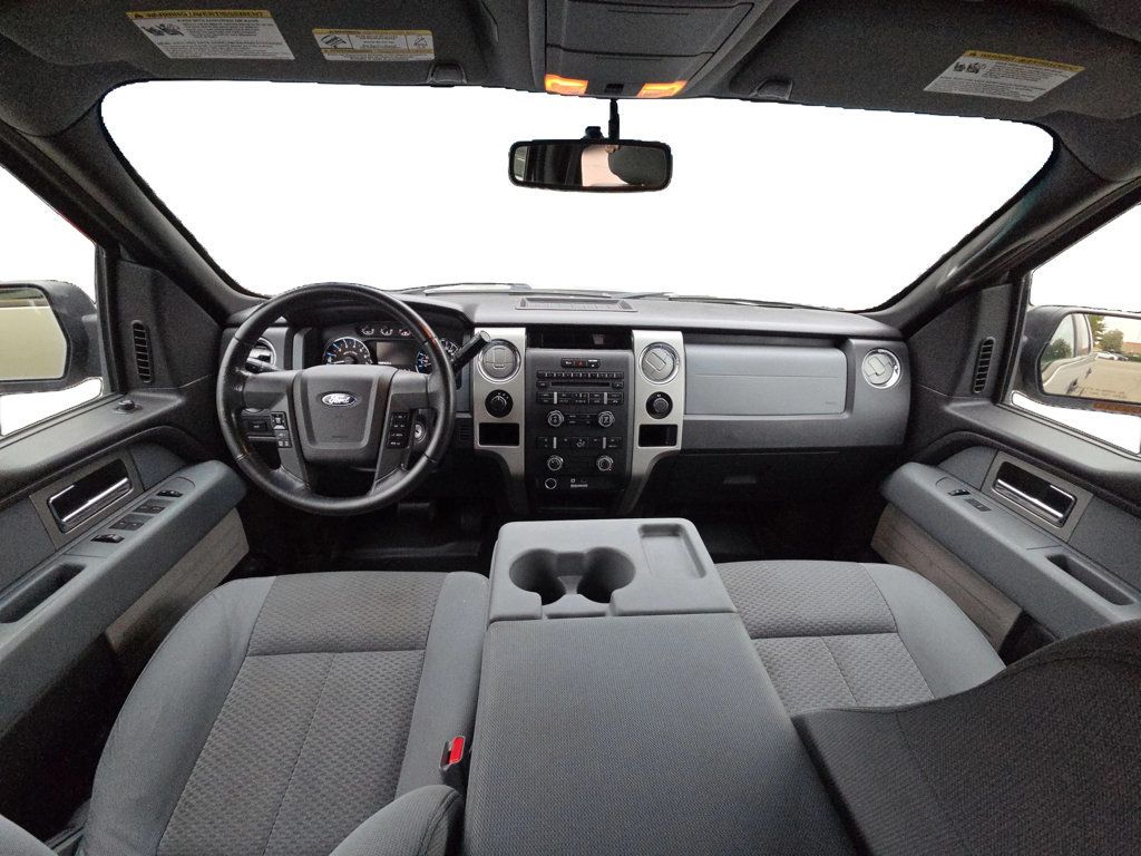 Ford F-150 photo 11