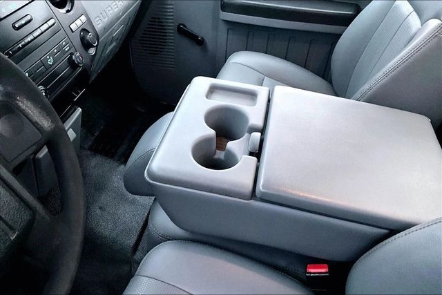 2011 Ford F-250 Super Duty XL - 22960547 - 24