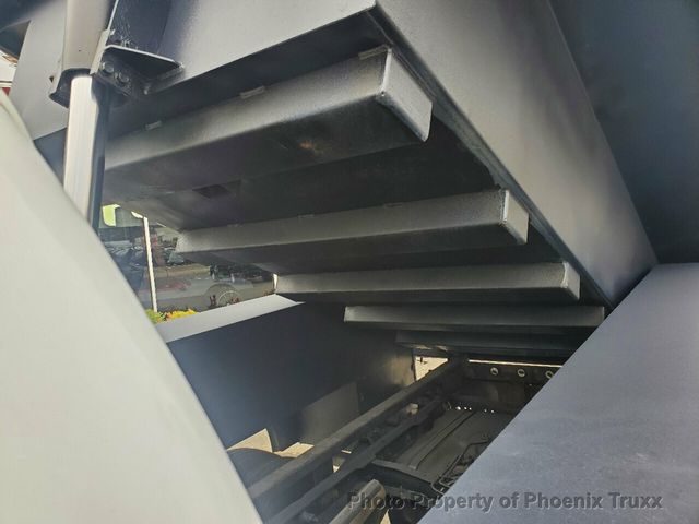 2011 FORD F-350 Super Duty DRW XLT 2dr 2wd Regular Cab LB Chassis - 20756631 - 14