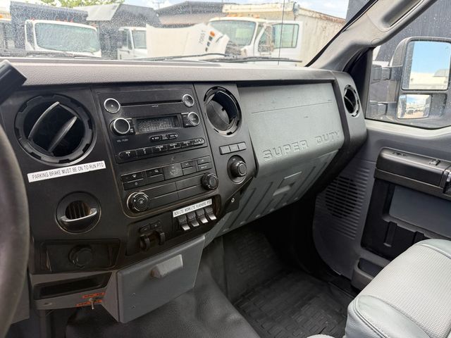 2011 Ford F-450 Crew Cab Flatbed  - 23072112 - 8