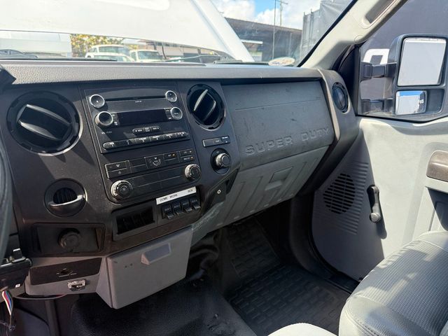 2011 Ford F-550 Enclosed Utility Service Truck  - 22992327 - 11