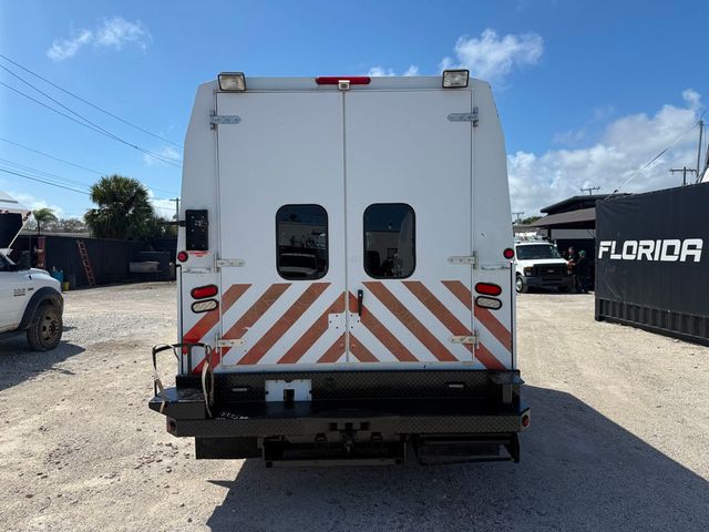 2011 Ford F-550 Enclosed Utility Service Truck  - 22992327 - 3