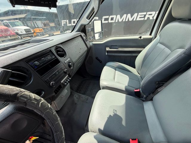 2011 Ford F-550 Extended Cab Utility Service Truck  - 23015821 - 9