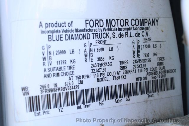 2011 FORD F-650 Super Duty XL Crew Cab RWD - 22163629 - 13