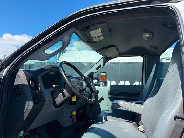 2011 Ford F-750 12' Flatbed  - 22983291 - 5