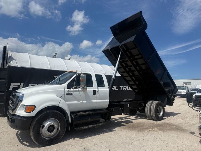 2011 Ford F-750 16' Dump Truck  - 22970866 - 1