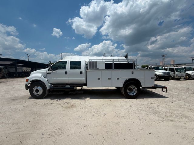 2011 Ford F-750 Crew Cab Utility Service Truck  - 23022521 - 1
