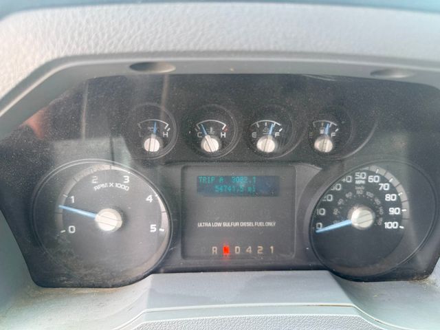 2011 Ford F-750 Utility Service Truck UNDER CDL  - 23017602 - 10