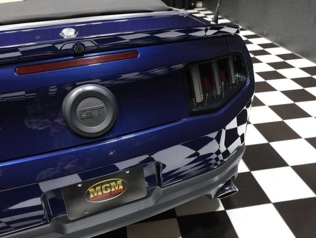 2011 Ford Mustang 2dr Convertible GT - 22997912 - 22