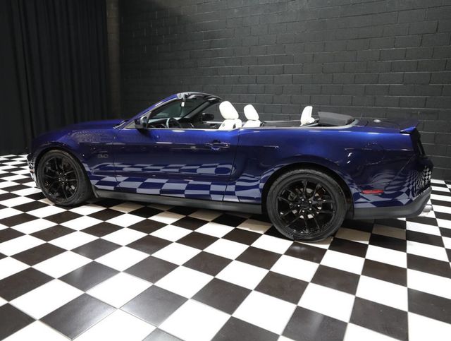 2011 Ford Mustang 2dr Convertible GT - 22997912 - 29