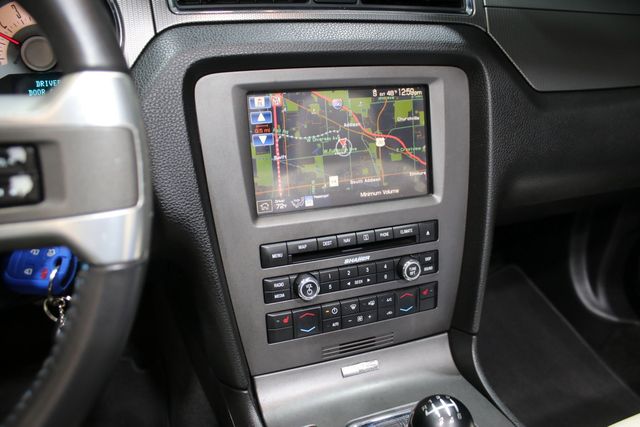 2011 Ford Mustang 2dr Convertible GT - 22997912 - 51