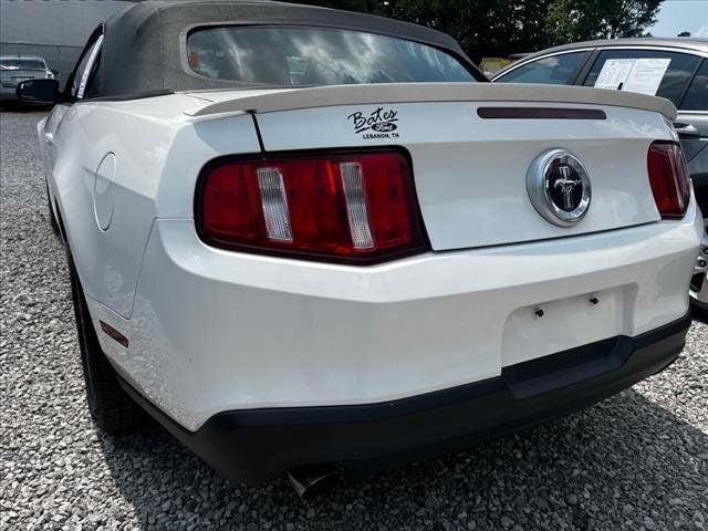 2011 Ford Mustang 2dr Convertible V6 - 22540063 - 13