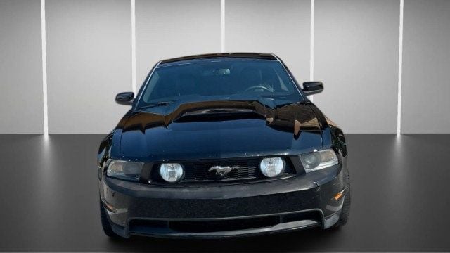 2011 Ford Mustang 2dr Coupe GT - 23013472 - 1